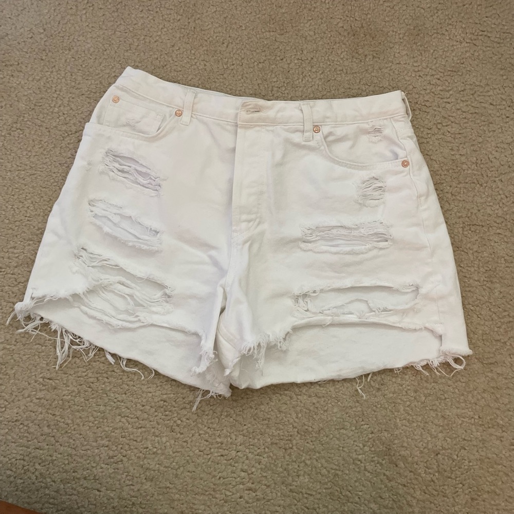 We The Free | Free People White Denim Shorts
